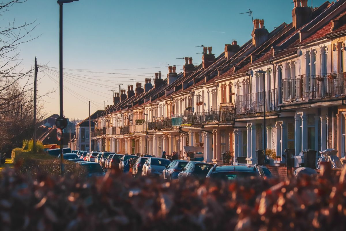 student moves in Smethwick — Student Moves in Smethwick — the working end of the job