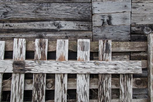 How to Build a Wooden Fence Gate: Detailed Instructions for Homeowners