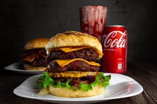 Fotobanka s bezplatnými fotkami na tému Coca Cola, fast food, hamburgery