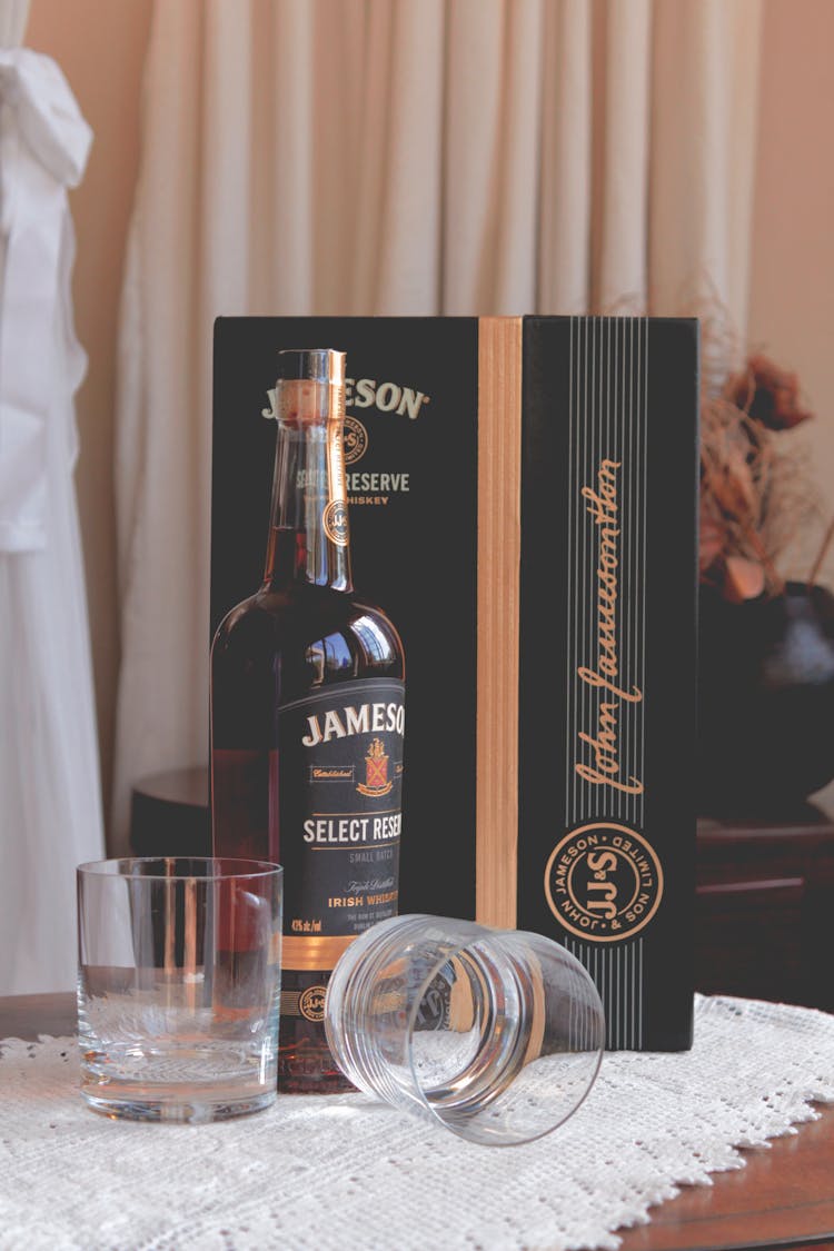 Jameson Select Bottle Near Clear Glass Drinking Cups And Box