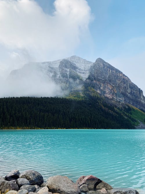 Darmowe zdjęcie z galerii z chmury, góry, jezioro