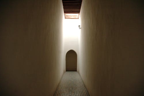 光, 狹窄, 走廊 的 免费素材图片