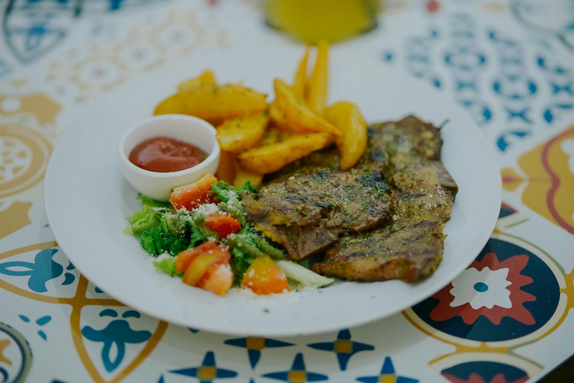 Free stock photo of beef, chicken, cutlery