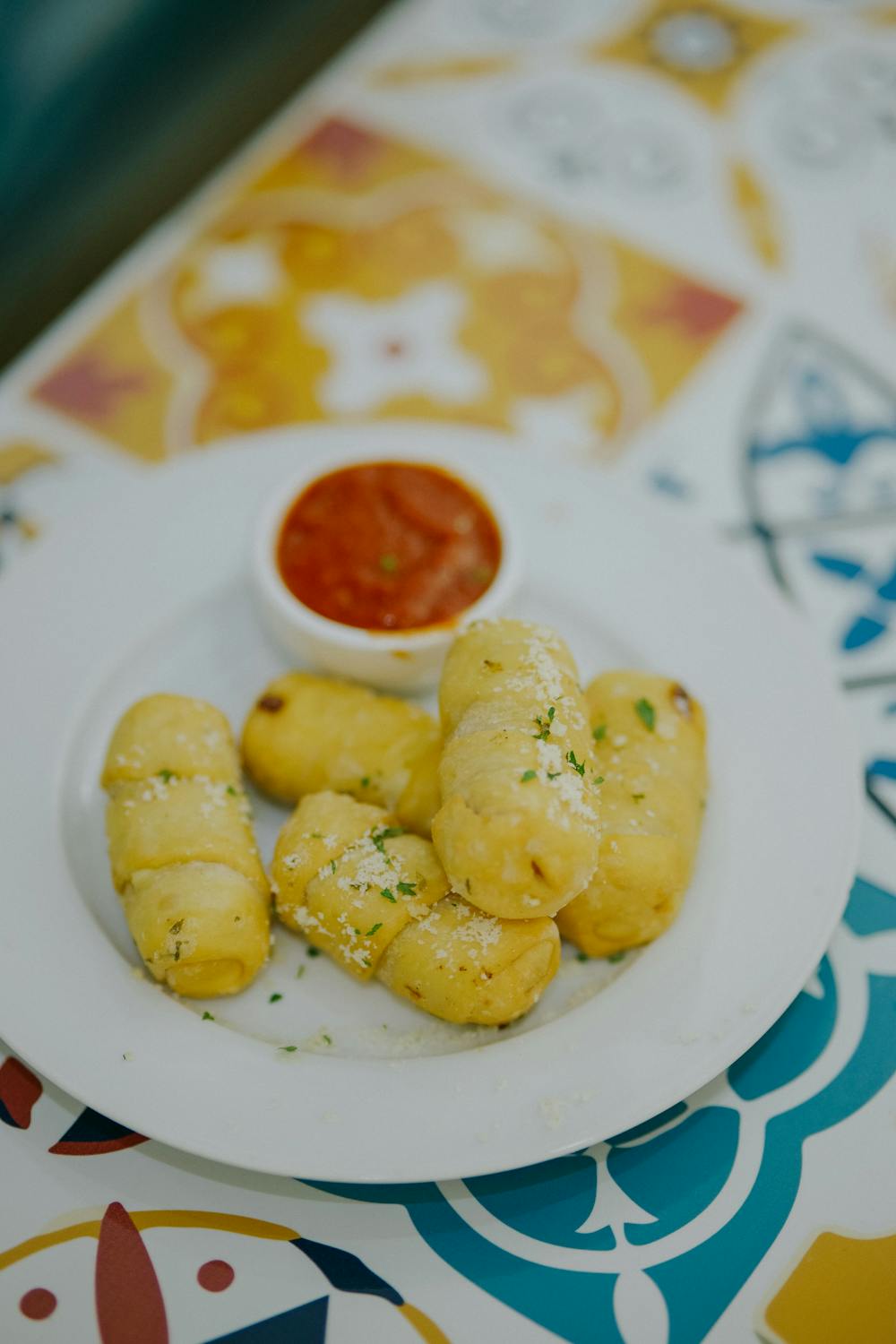 Cheesy Garlic Breadsticks