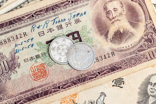 Coins on Banknote