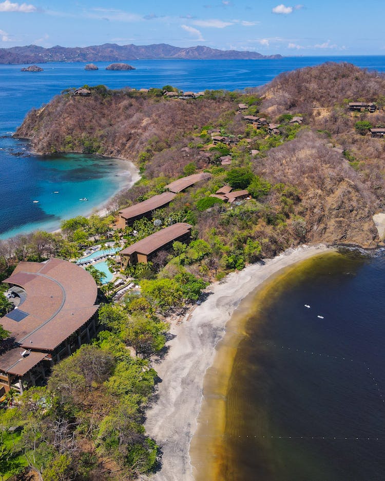 Four Season Resort In Costa Rica At Peninsula Papagayo