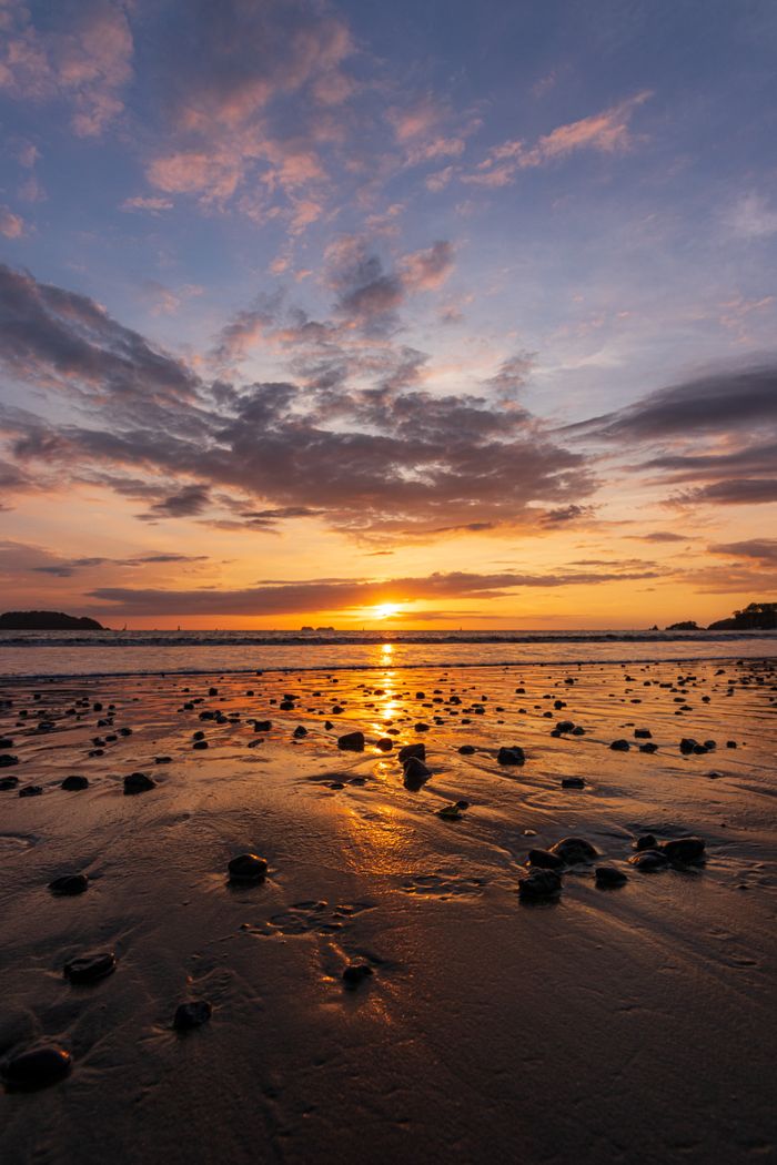 Coucher de soleil sur une plage du Pacifique sud, Costa Rica