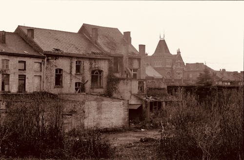 Foto d'estoc gratuïta de abandonat, cases, ciutat