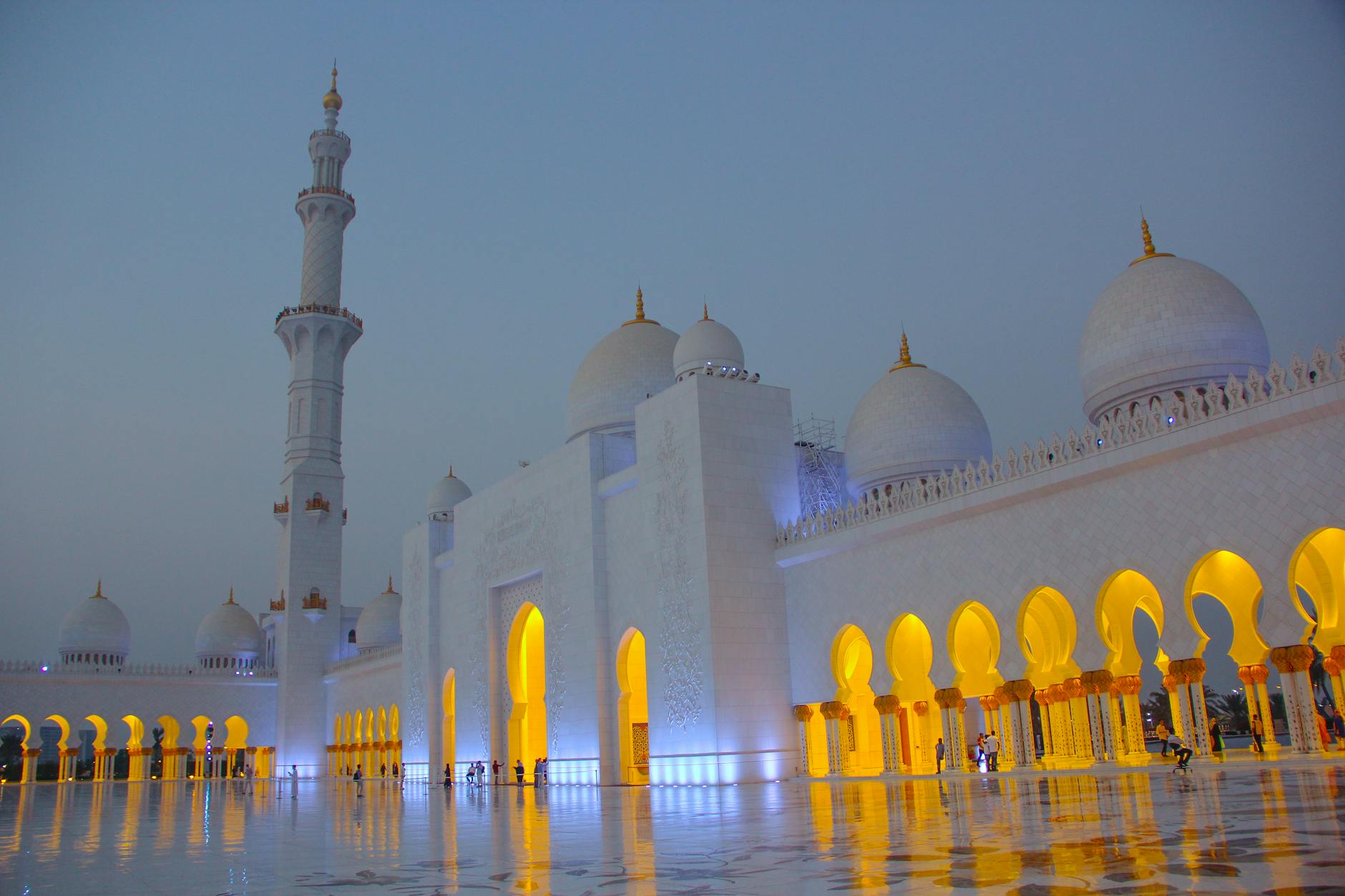 صور مساجد من حول العالم Pexels-photo-1537086