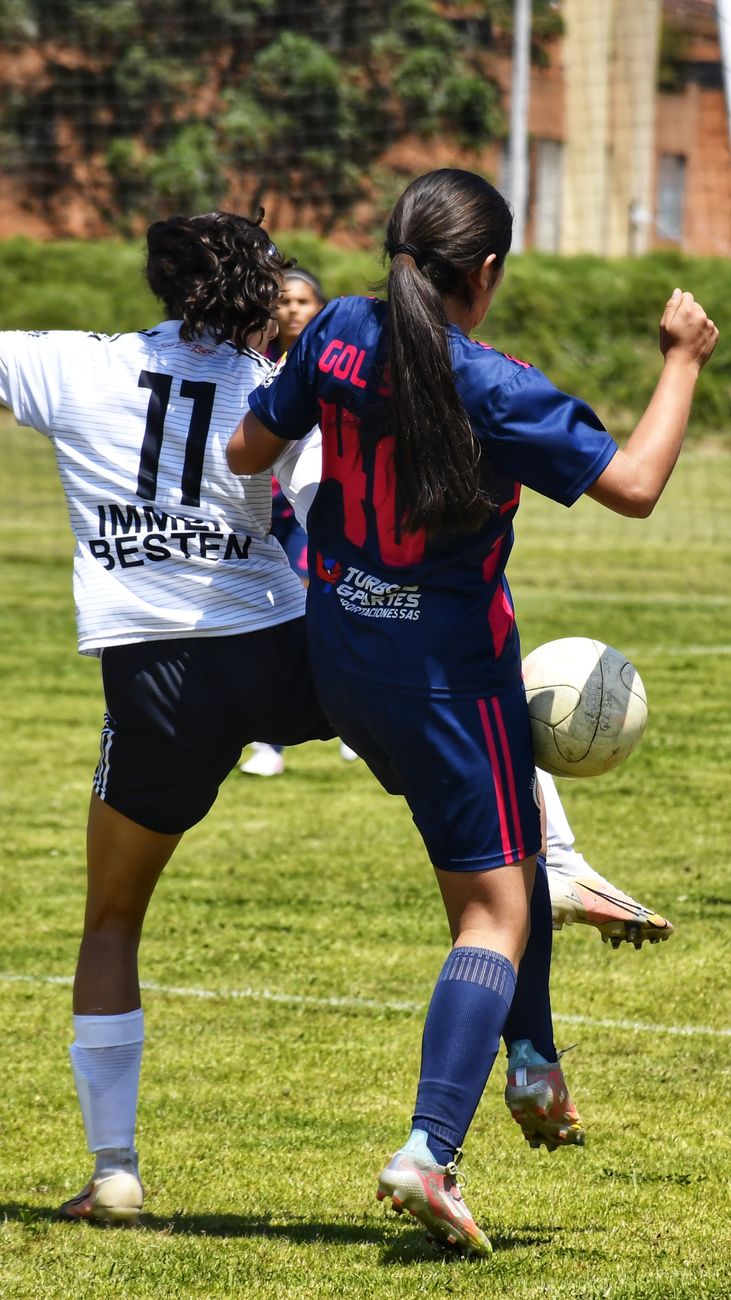Intercolegial wird vorgezogen und erweitert Beachvolleyball-Spiele