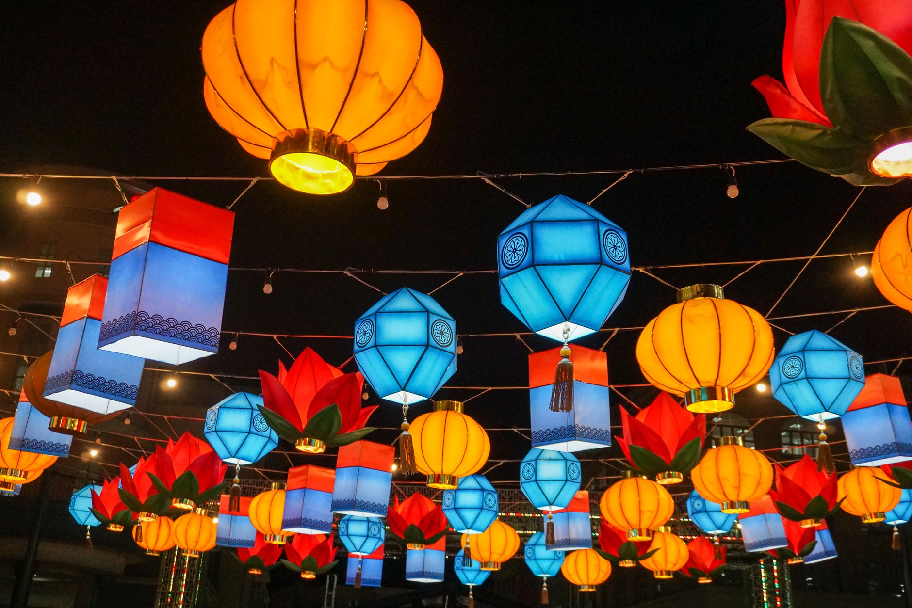 jinju namgang yudeung lantern festival night