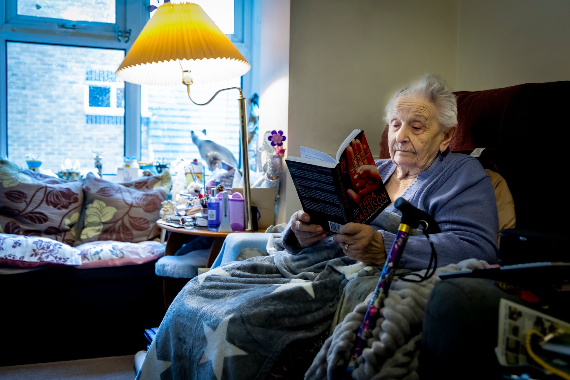 Patricia Paay kan niet meer goed lopen na val