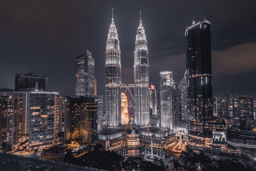 Free Scenic View Of City During Evening Stock Photo