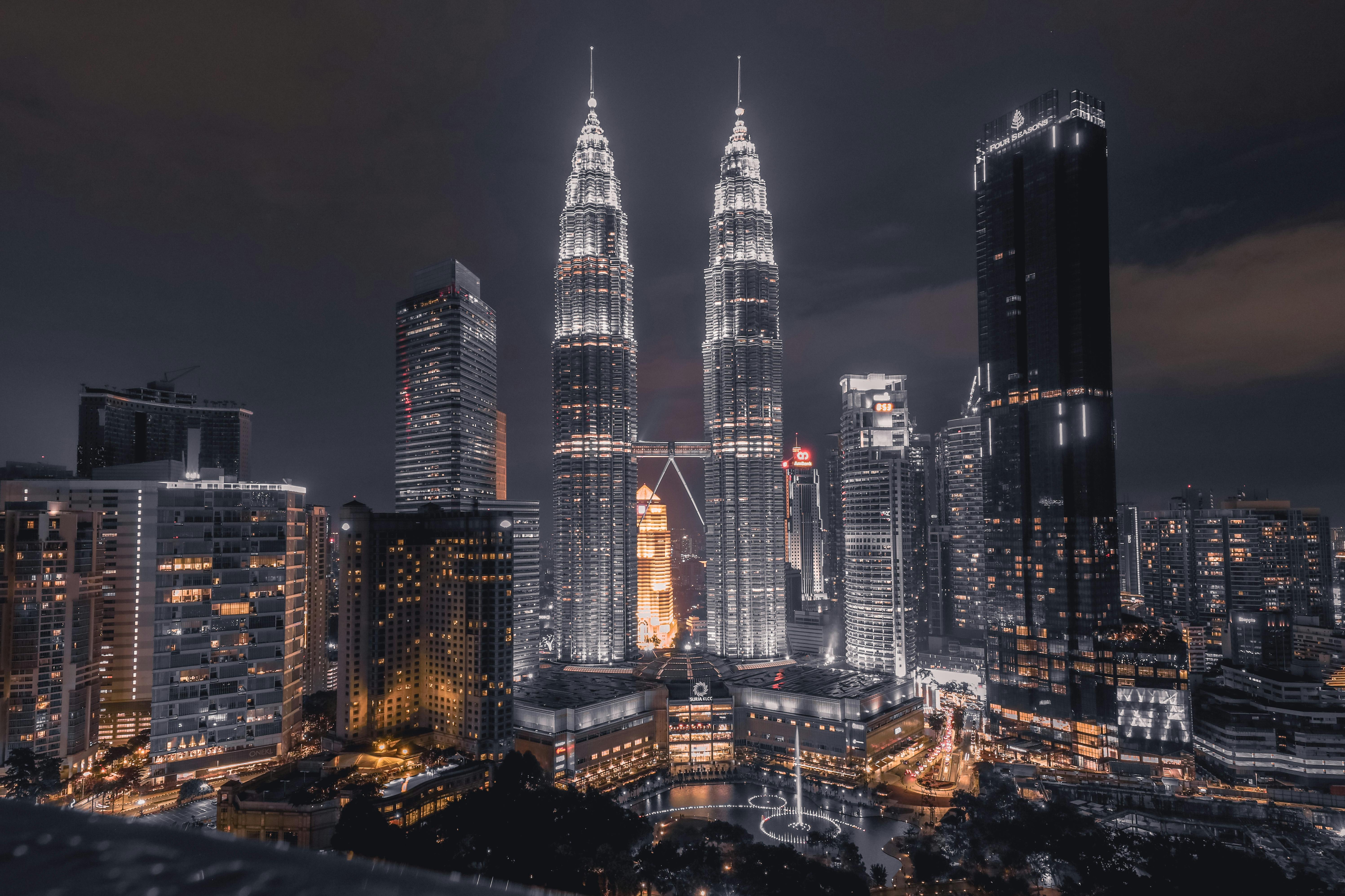 Scenic View Of City During Evening \u00b7 Free Stock Photo