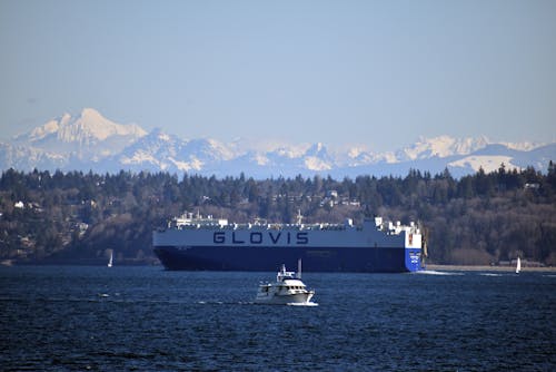 Photos gratuites de bateau, cargo, chaîne de montagnes