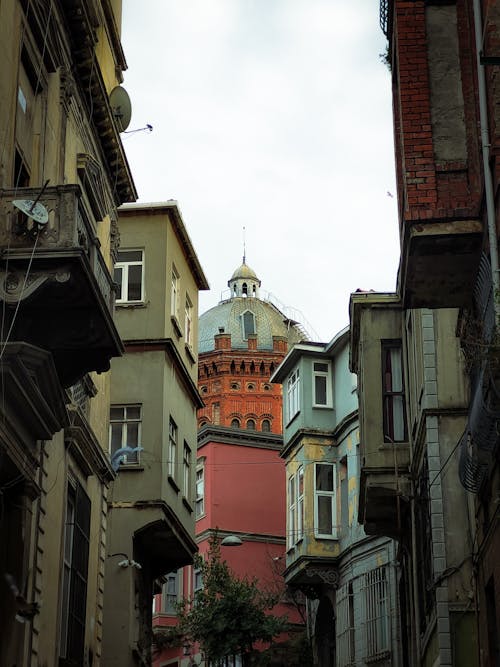 Buildings in Town with Temple Dome behind 