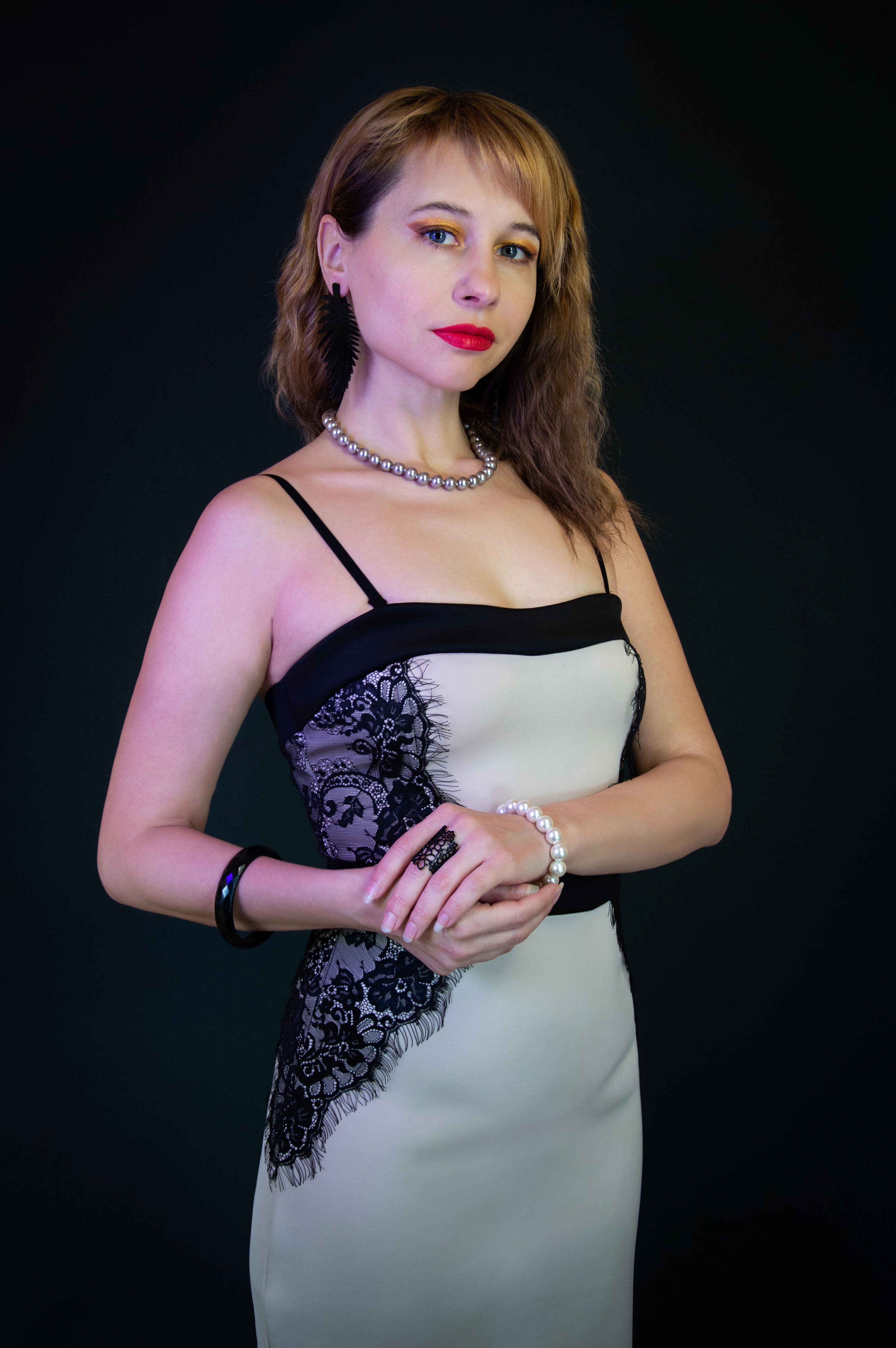 Elegant fashion