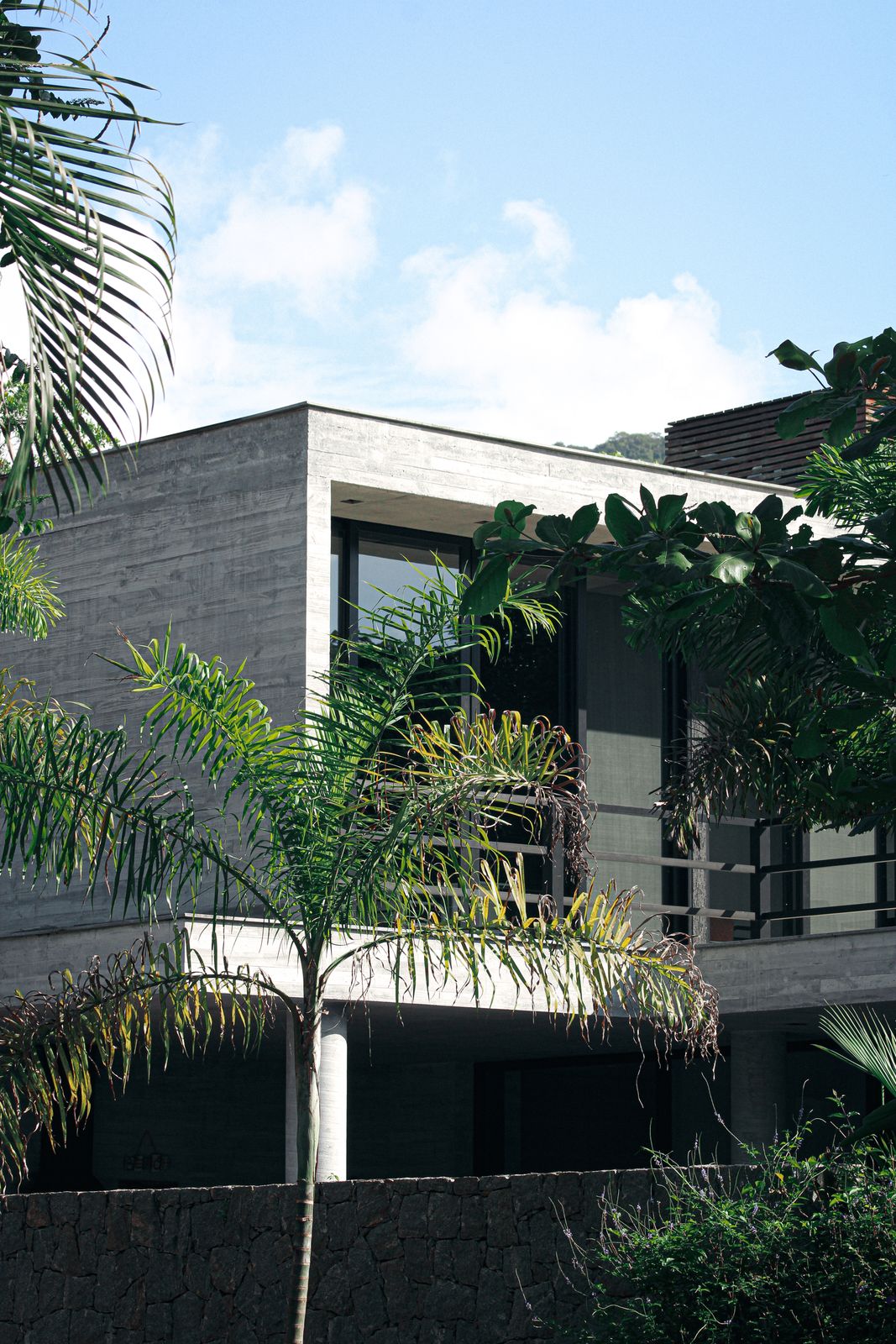 Rammed Earth in Urban India: Myths and Realities