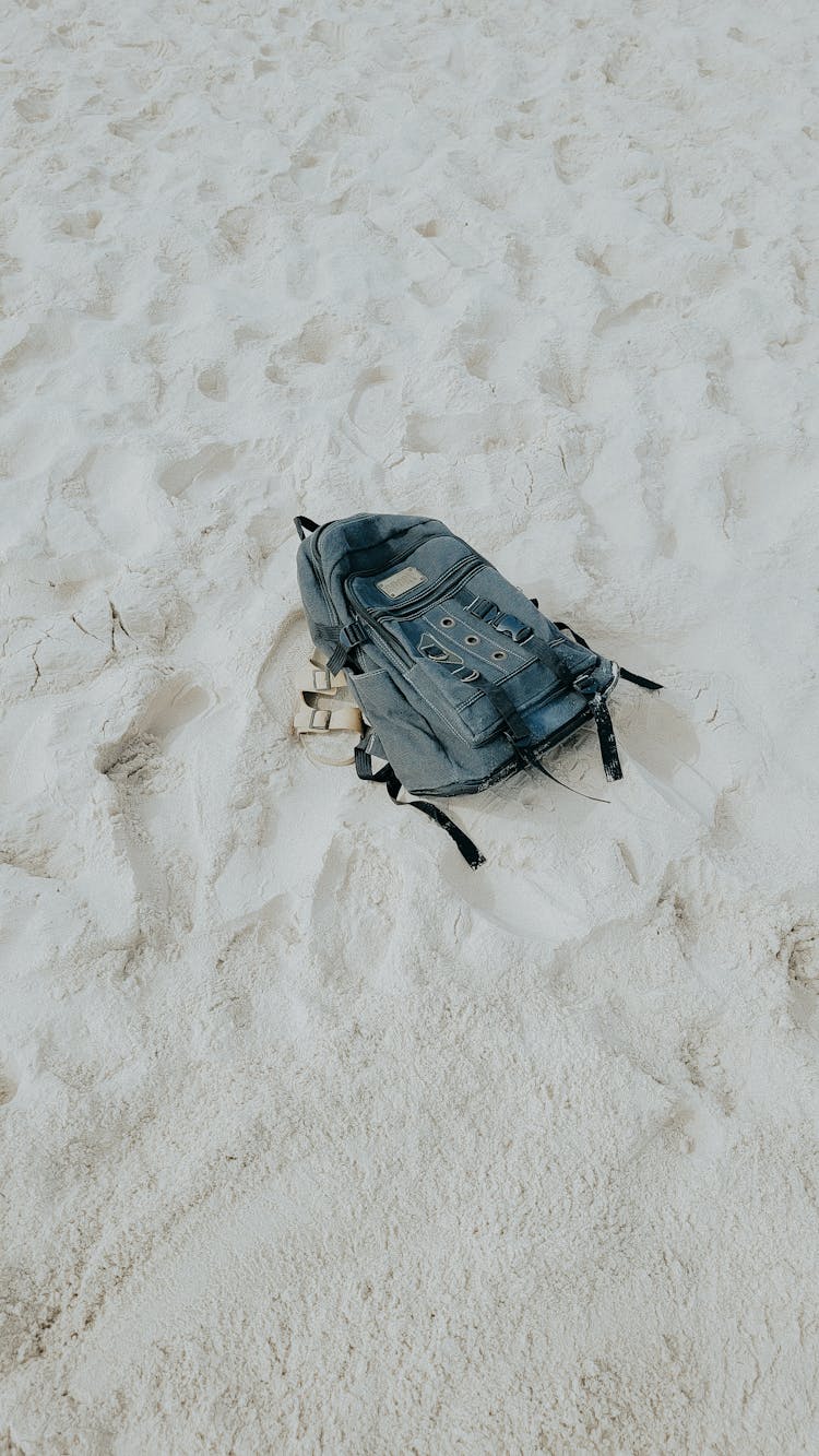 A Bag On The Sand 