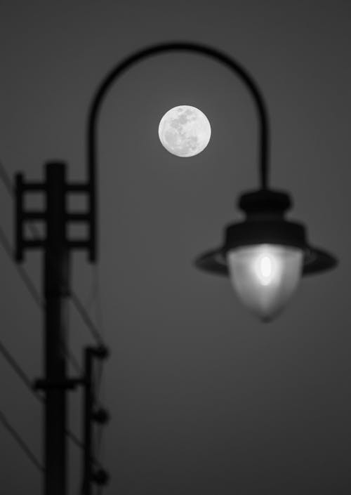 Free Grayscale Photo of the Full Moon  Stock Photo