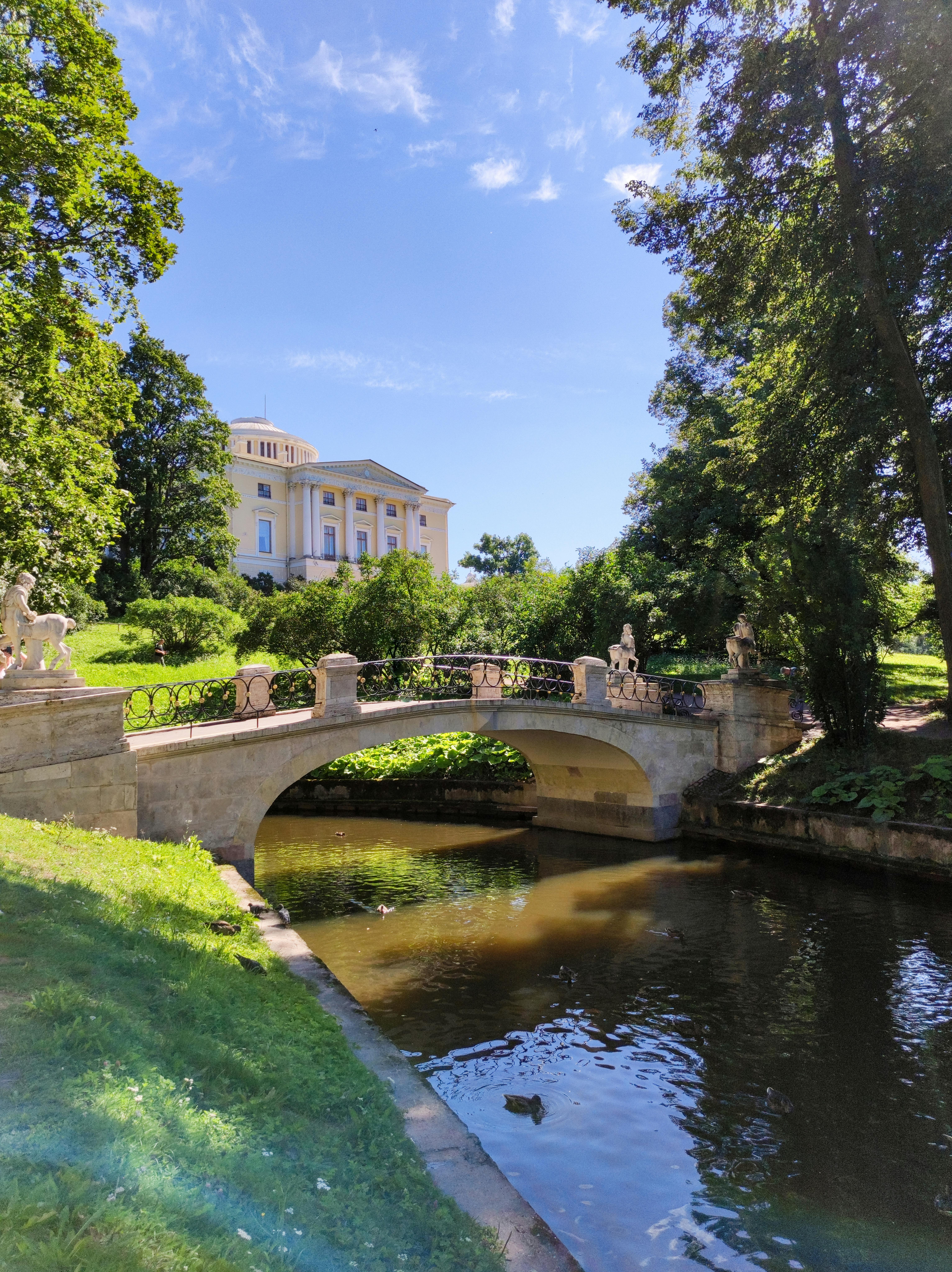 Small Bridge over River · Free Stock Photo