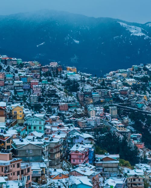 dağ silsilesi, dağlar, dikey atış içeren Ücretsiz stok fotoğraf