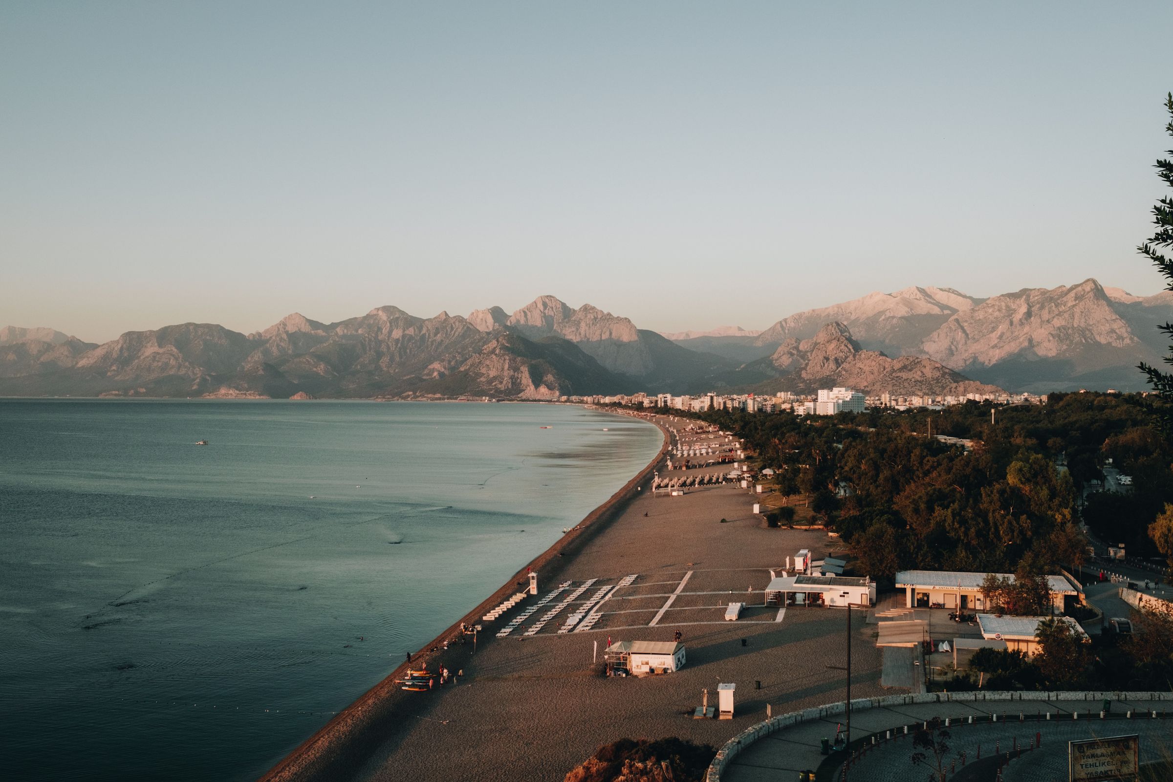 Antalya straatjes haven