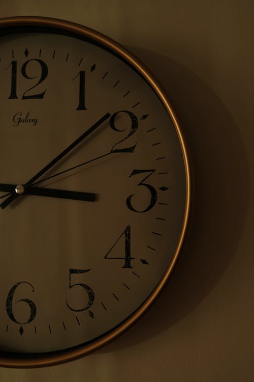 Wall Clock Photos, Download The BEST Free Wall Clock Stock Photos
