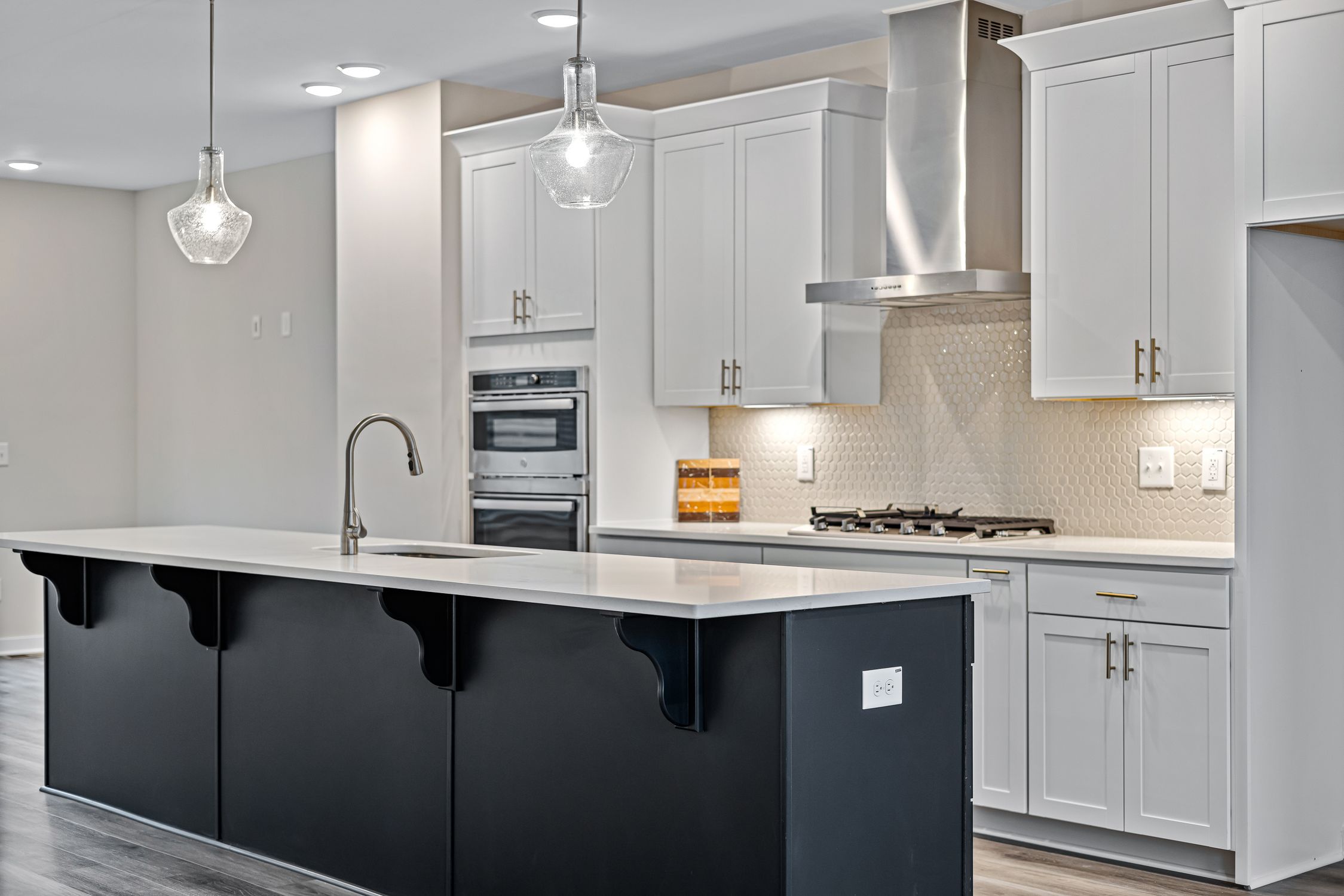 Modern Kitchen Design Free Stock Photo modern-kitchen-design-free-stock-photo