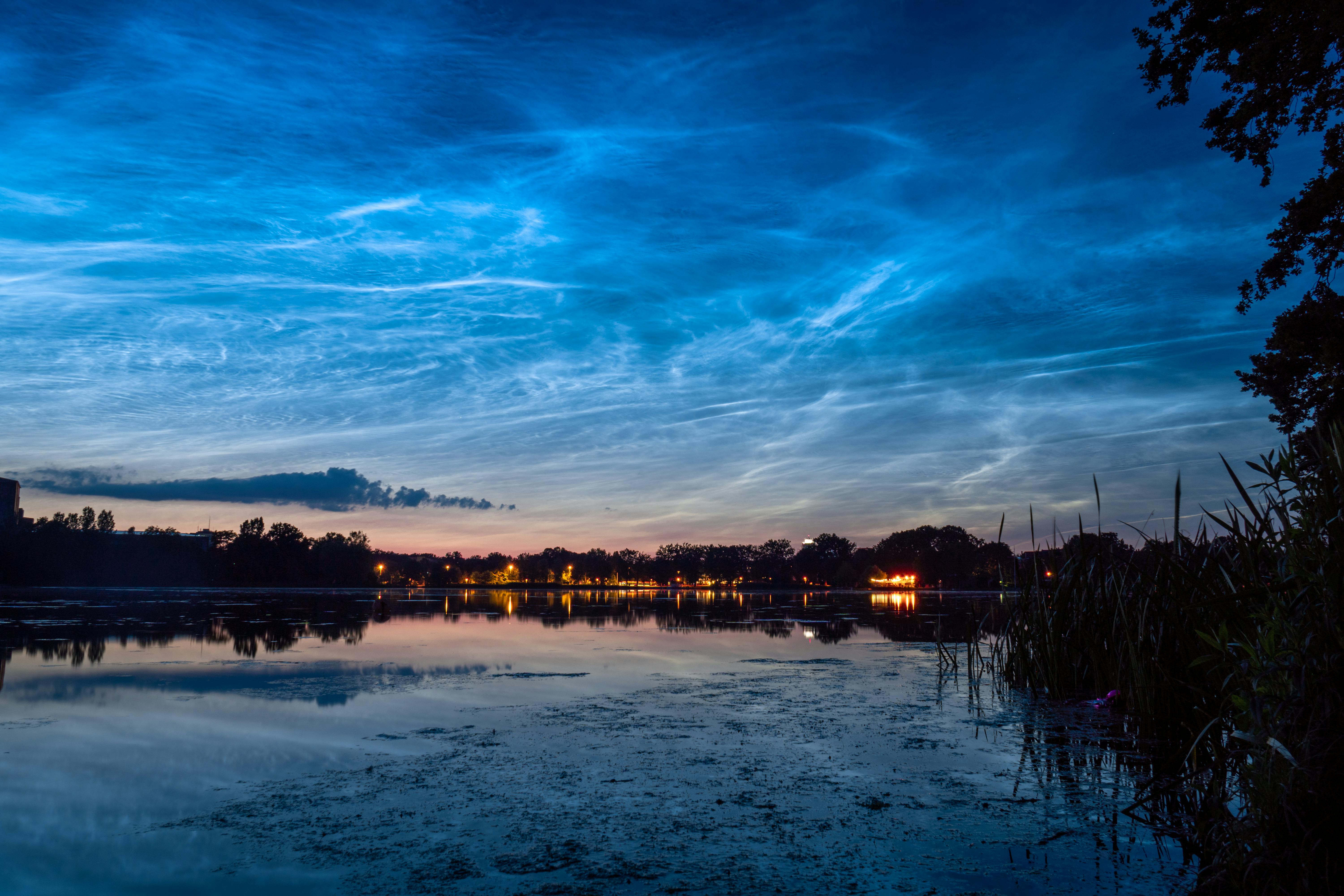 Noctilucent Cloud Season — Northern Germany