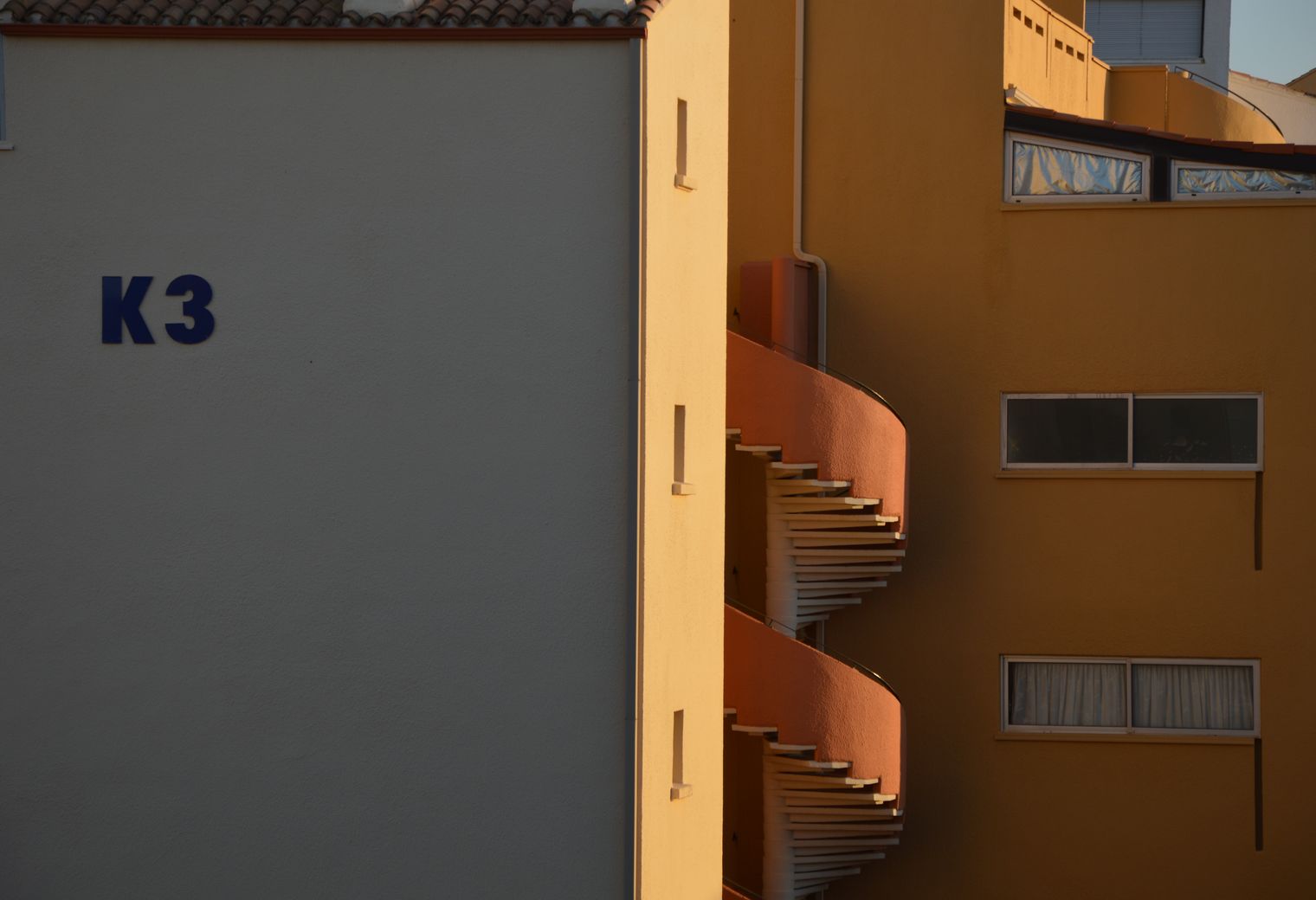 Catcliffe — professional movers carrying furniture on a house move