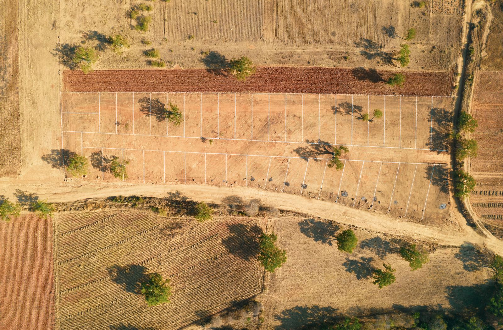 10 Marla Residential Plot — Prime Location — Plot in Bahria Town Lahore, Lahore