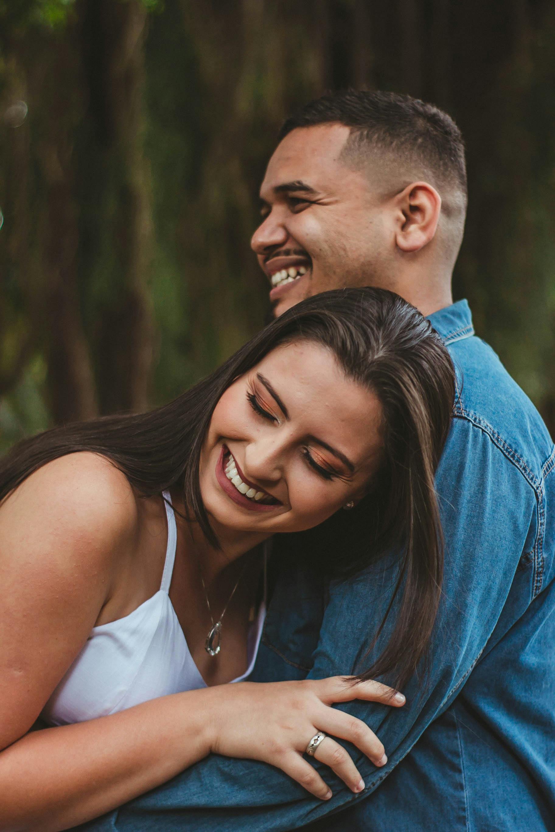 Fun and Easy Engagement Photo Ideas | ShootProof Blog