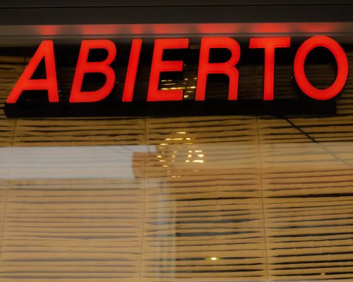 Free "Abierto" Stock Photo
