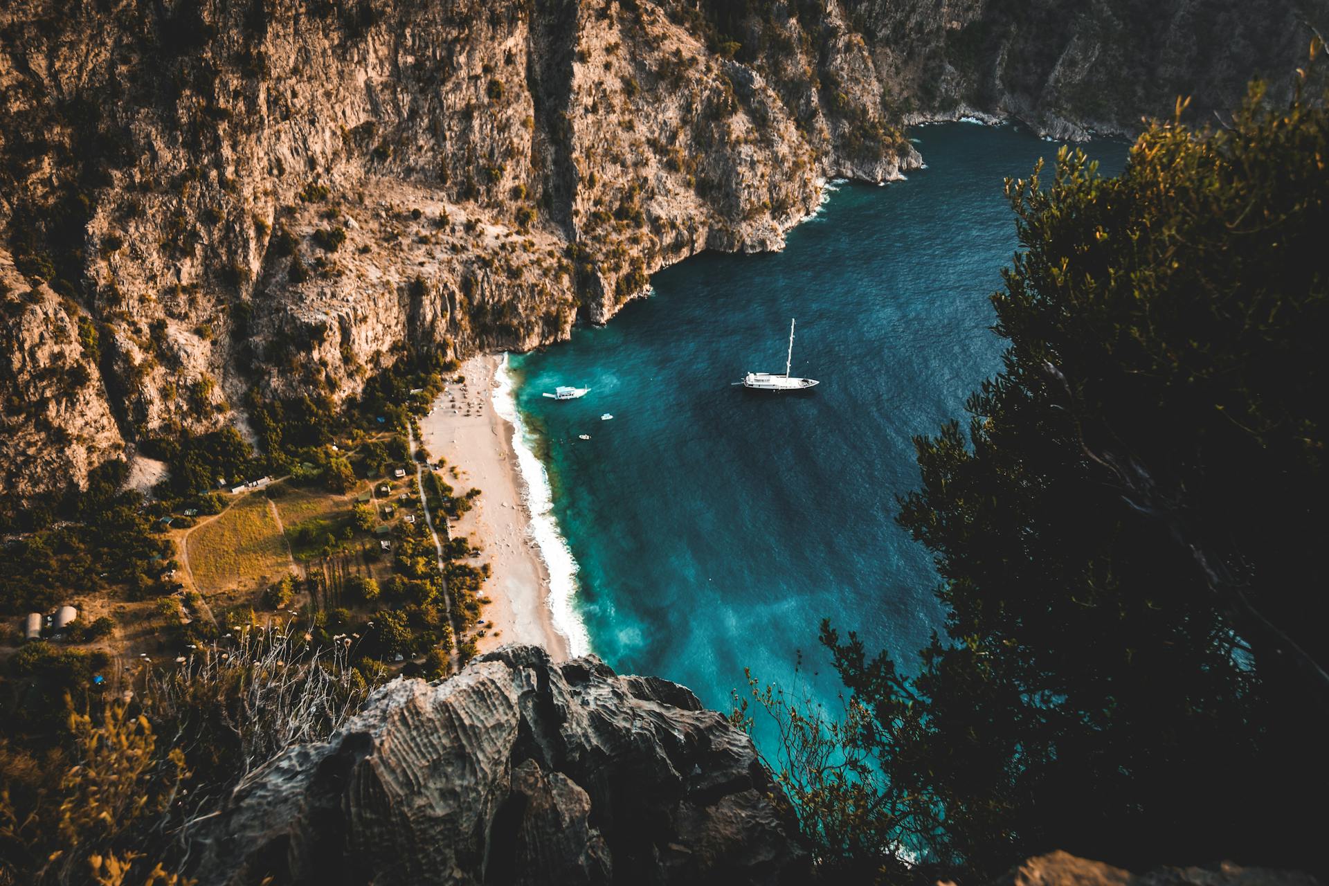 Free stock photo of beach, cliff, dawn