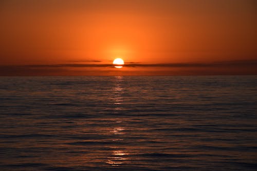 Immagine gratuita di cielo al tramonto, colore del tramonto, luce del tramonto