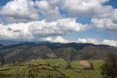 Fotos de stock gratuitas de campo, cerros, foto con dron
