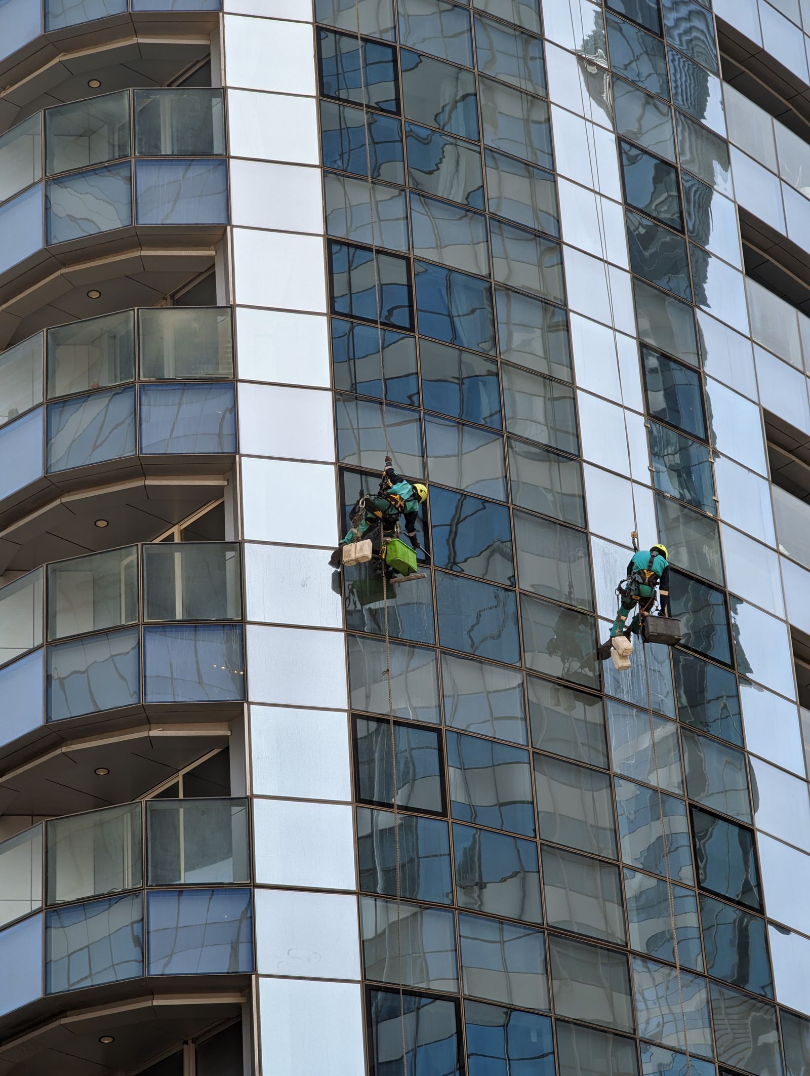 Facade Cleaning Qatar