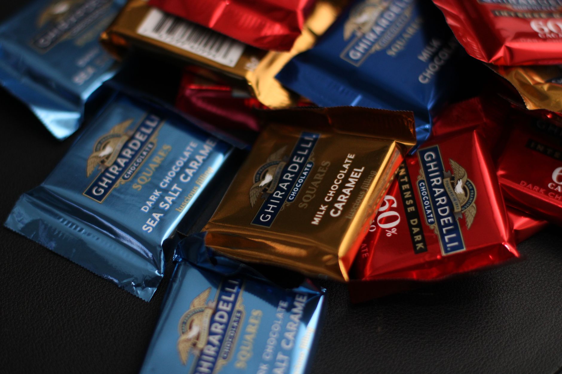 Como o chocolate afeta o cérebro de forma similar ao amor — Curiosidades