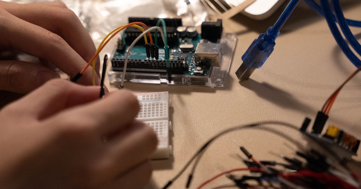 Byg, mål og automatisér: Sådan vælger du det rigtige Arduino-kit