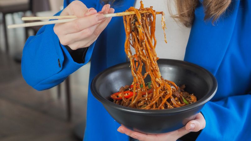 Hipertansiyona Noodle Etkisi: Beş Yaşındaki Çocuklar Arasında Artış Gözlemleniyor
