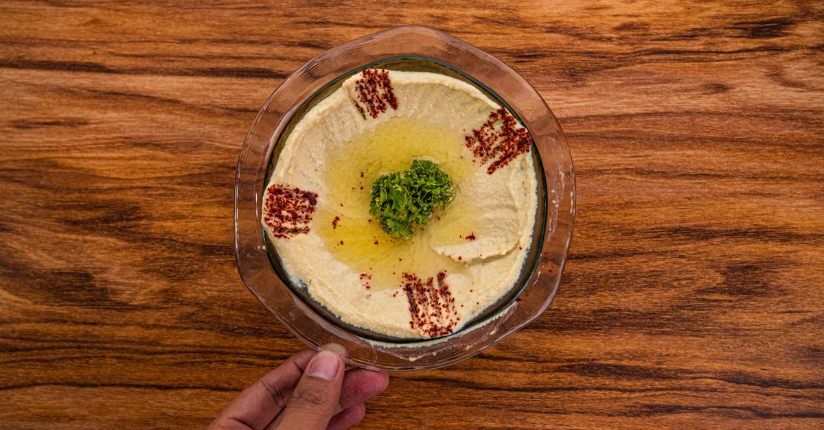 Why Your Homemade Hummus Lacks Flavor (And The Pro Secrets for Velvety Perfection)