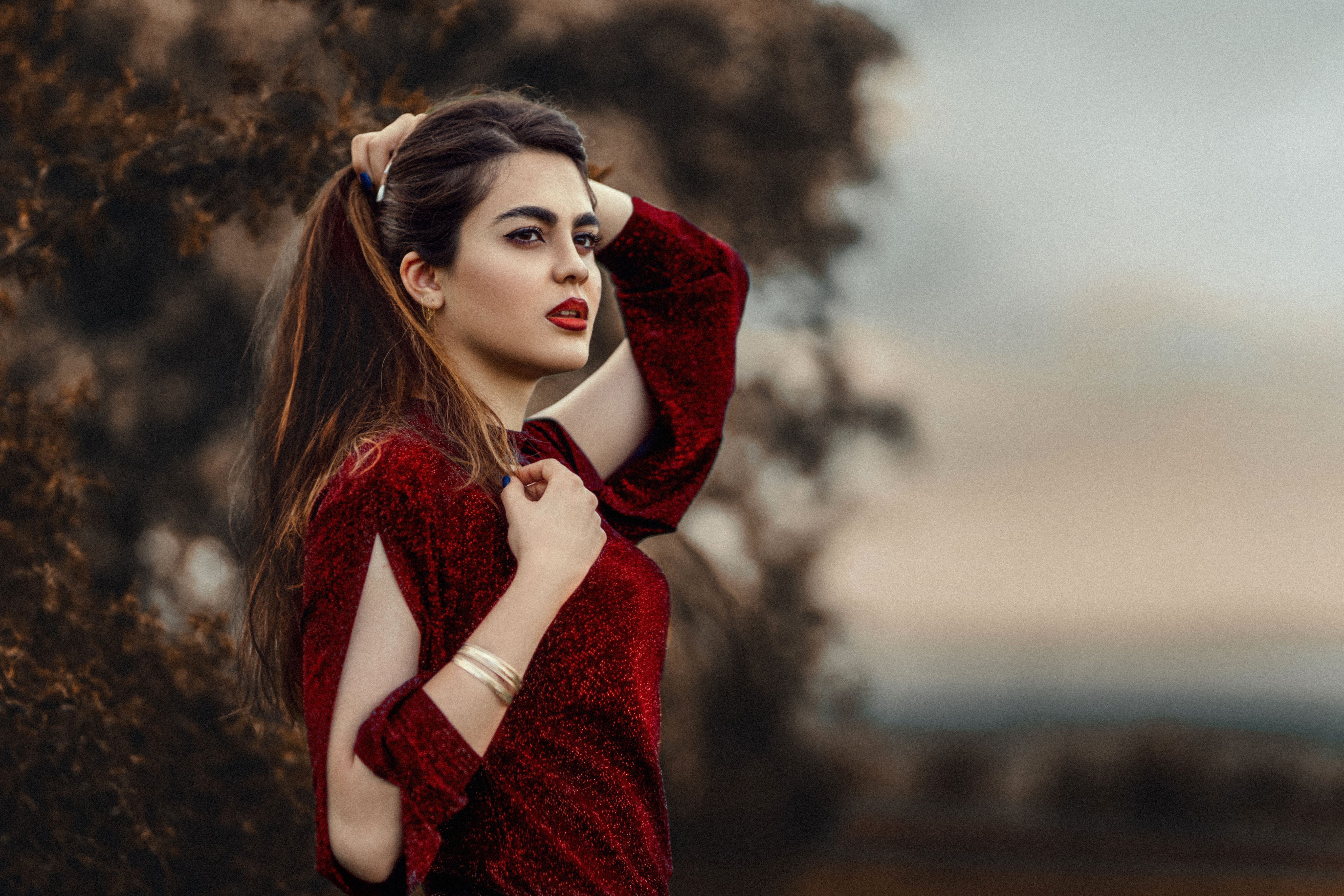 Beautiful Woman Looking Back · Free Stock Photo