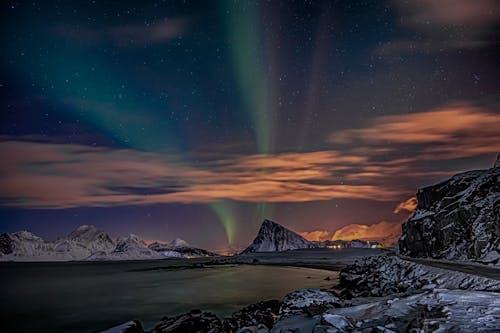 akşam karanlığı, Aurora borealis, buz içeren Ücretsiz stok fotoğraf