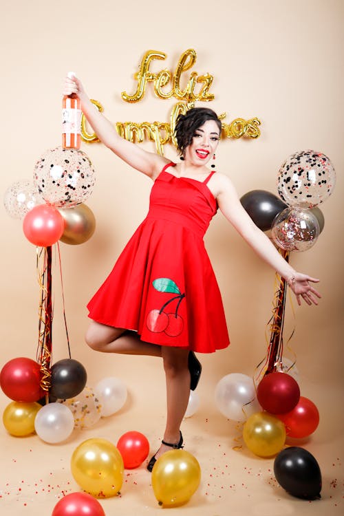 Foto profissional grátis de balões, de pé, espanhol