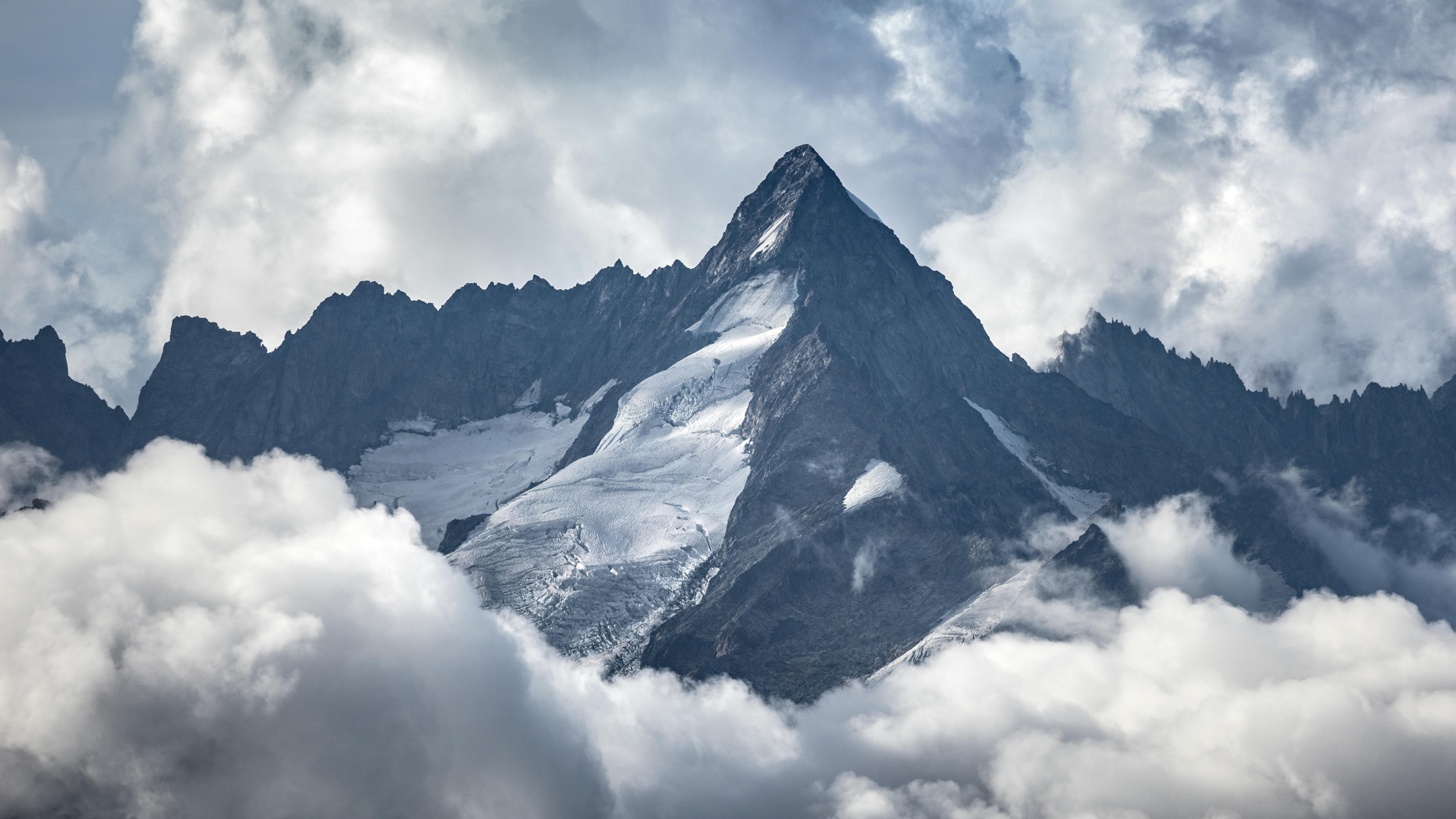 Alps releases fleet GAP insurance for brokers — Photo by Marek Piwnicki on Pexels