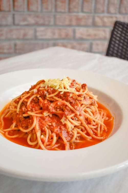 Spaghetti Pasta with Tomato Sauce 