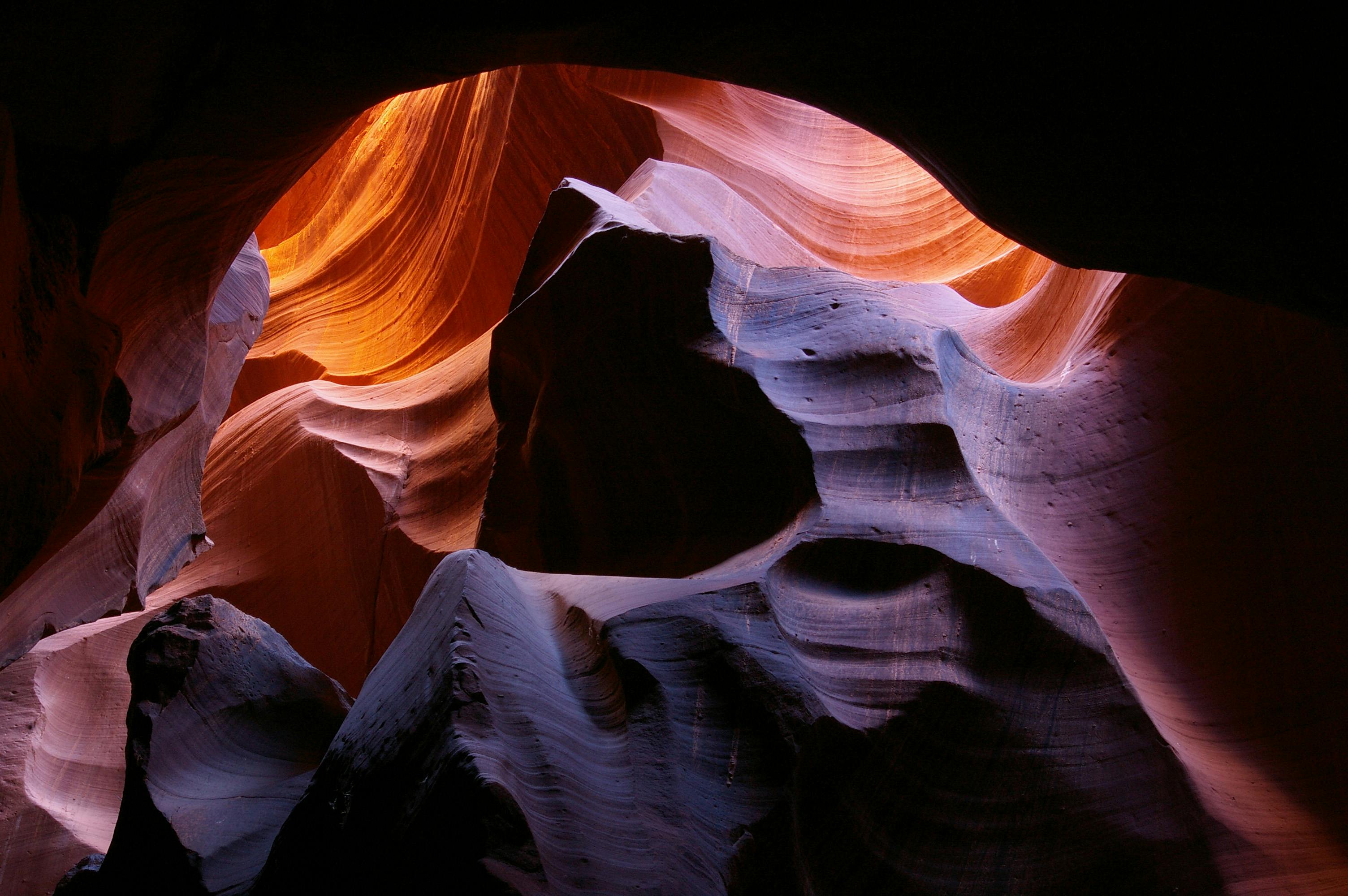 selective focus of photo grand canyon at daytime