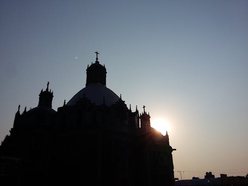 Gratis lagerfoto af kirke arkitektur, kuppel, morgengry