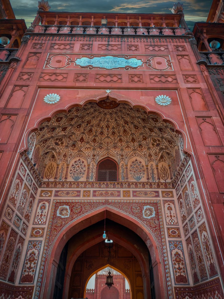 Lahore & Mughal splendour